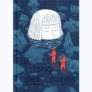 Le long des ruines